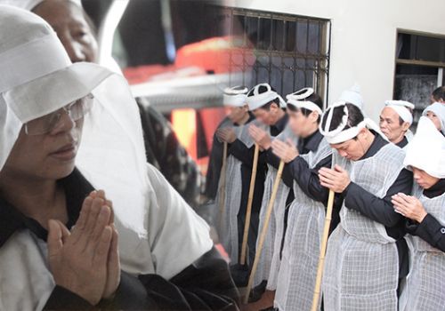 Những ai phải đeo khăn tang khi trong nhà có người mất?